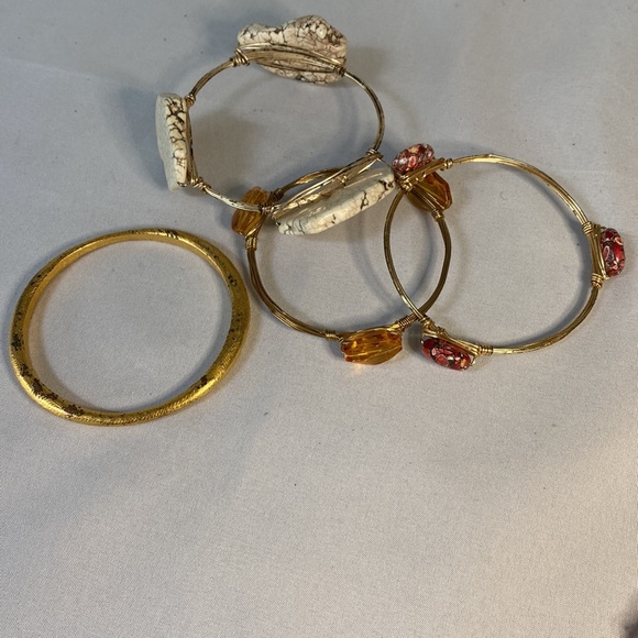 Four bangle bracelets wire wrapped - Picture 7 of 9